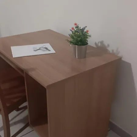 Sweet Apartment *
