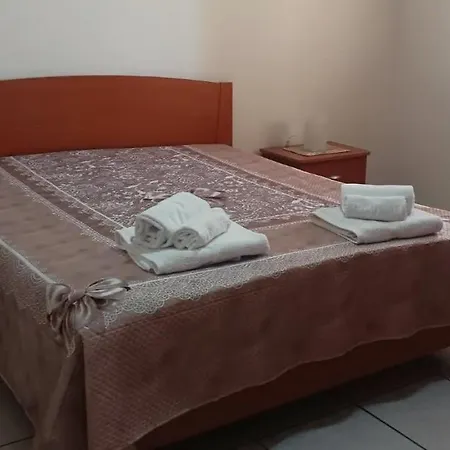 Sweet Apartment *
